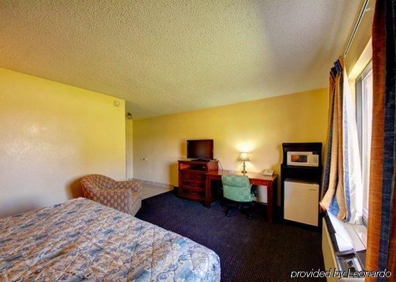 American Best Inn By Oyo I-35 Perry Экстерьер фото